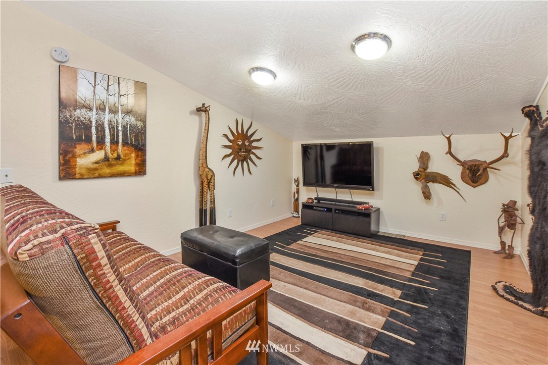 125 Ross Road Kelso, WA 98626 - Photo 19 of 21 Gallery Image 19