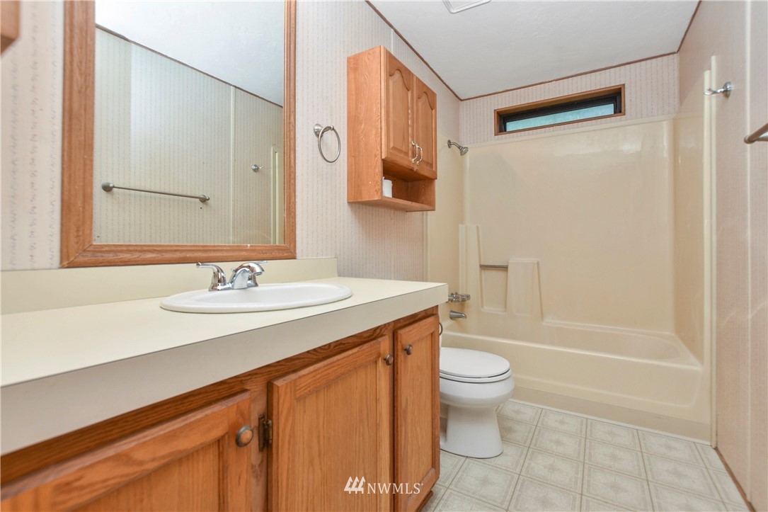 125 Ross Road Kelso, WA 98626 - Photo 9 of 21 Gallery Image 9