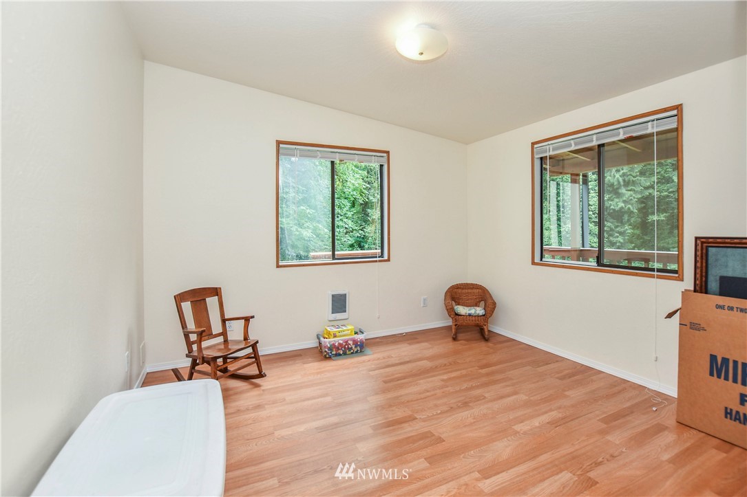 125 Ross Road Kelso, WA 98626 - Photo 10 of 21 Gallery Image 10