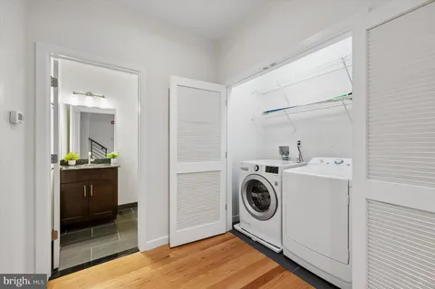 $475,000 | 2555 Carpenter Street, Unit E, Philadelphia, PA 19146