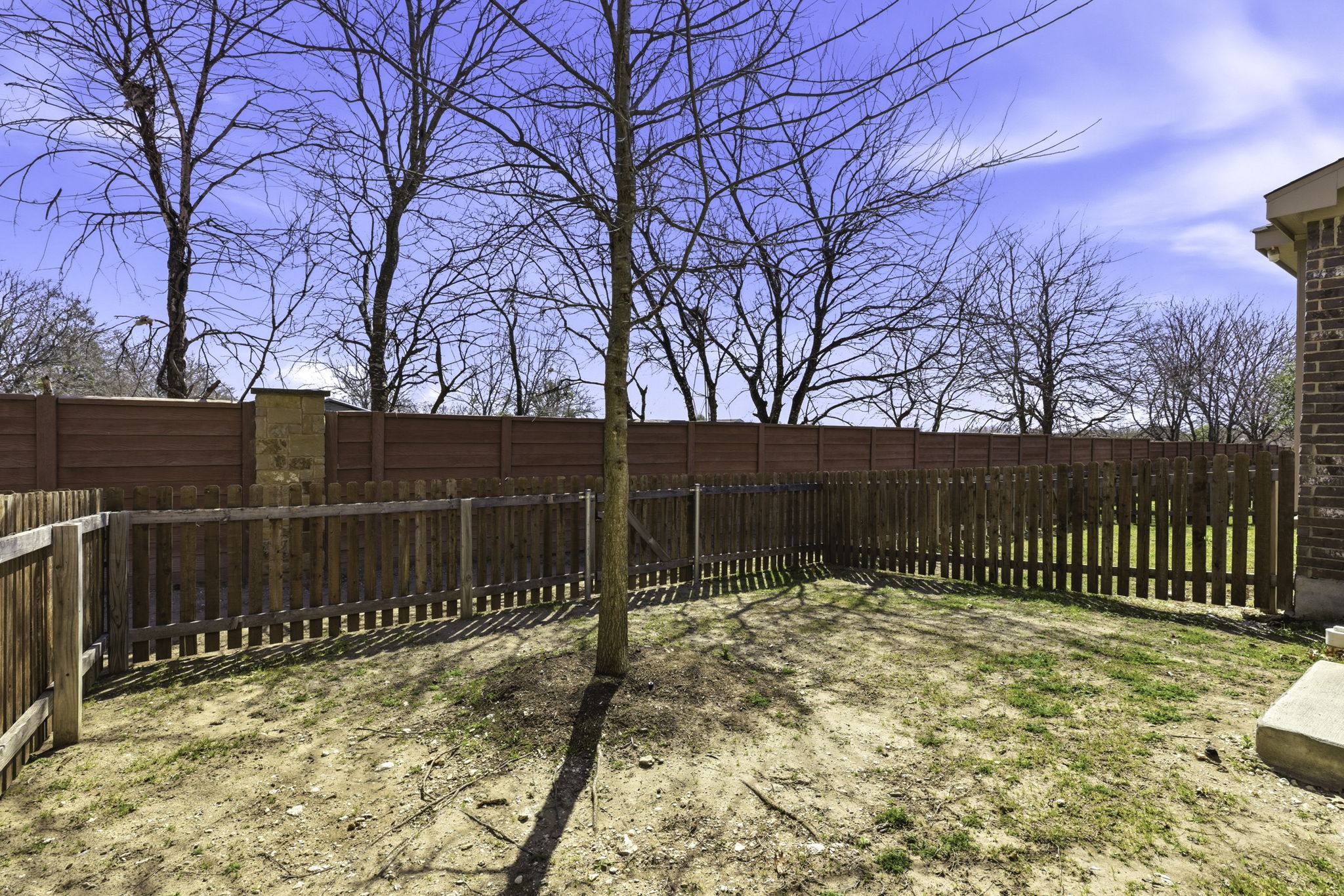 17205 Leafroller Drive, Unit B Pflugerville, TX 78660 - Photo 29 of 32 a view of a fence