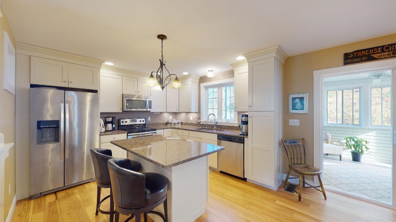 21 Calla Road Londonderry, NH 03053 - Photo 7 of 40