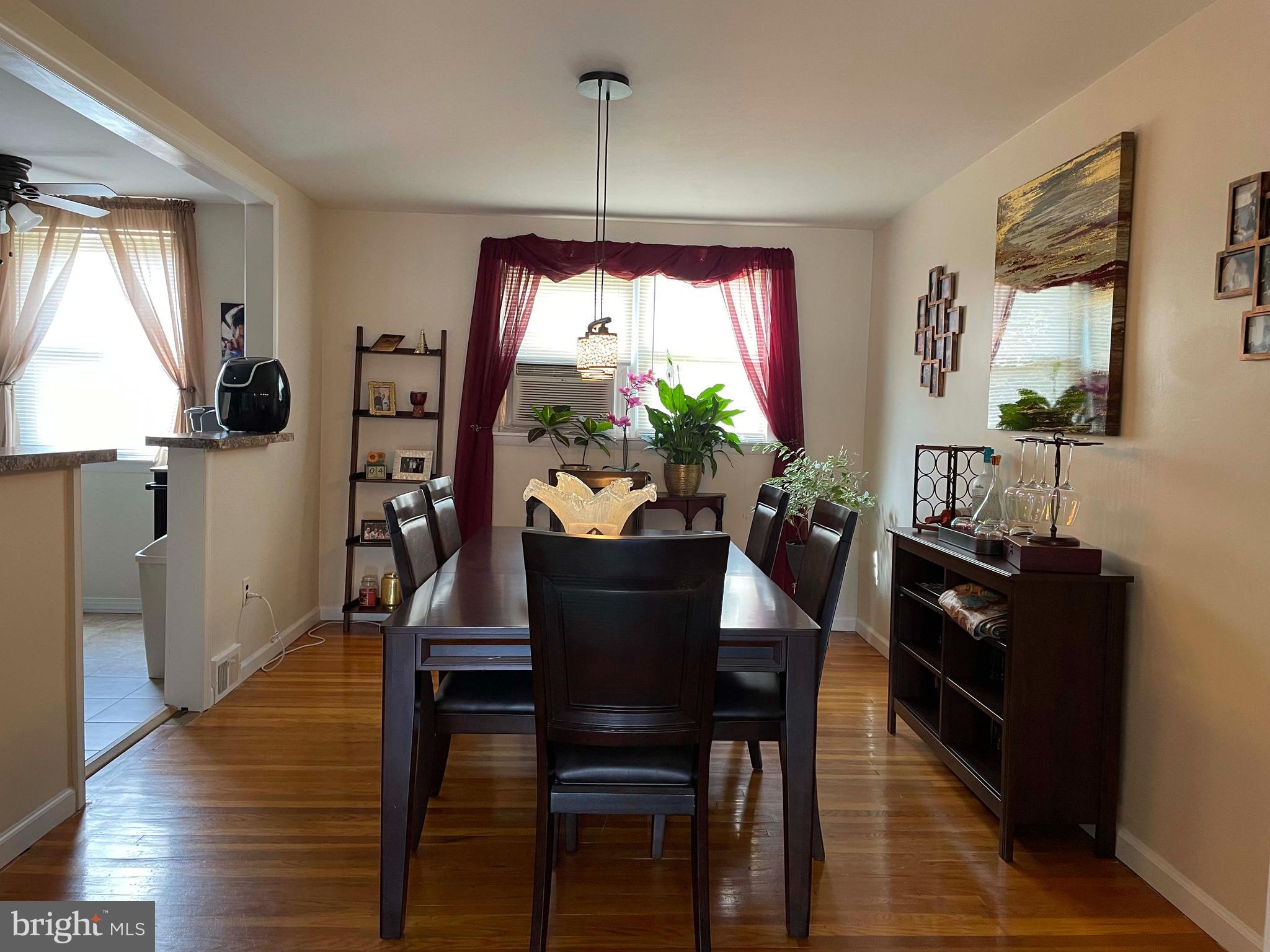 4008 Elson Road Brookhaven, PA 19015 - Photo 7 of 31 Dining Room