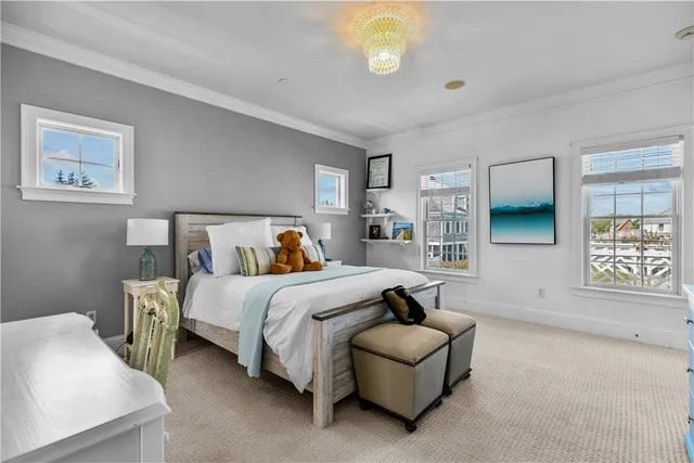 $2,555,000 | 59 Carnegie Harbor Drive, Portsmouth, RI 02871