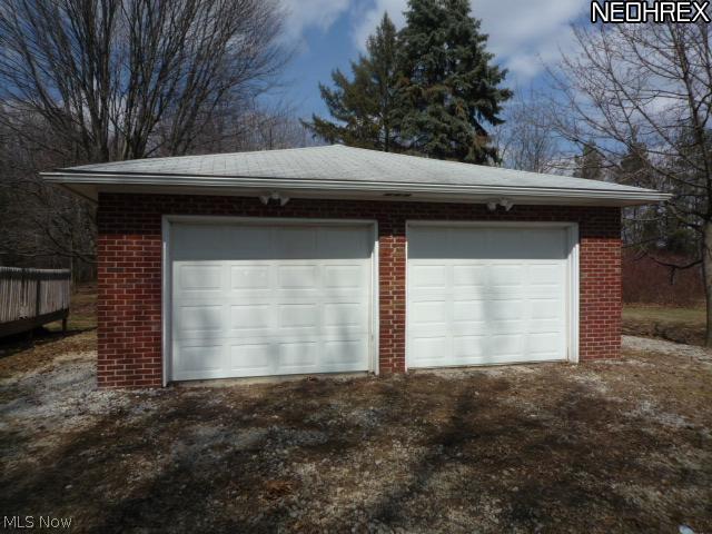 4445 Stimson Road Barberton, OH 44203 - Photo 3 of 16