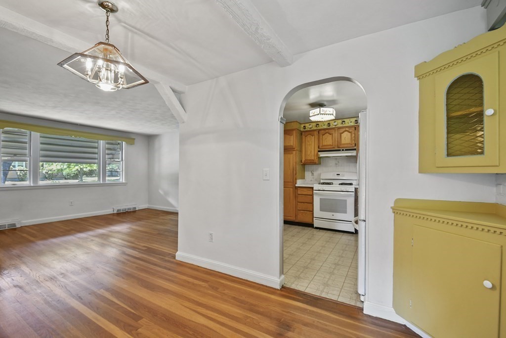 4 Wesson Road Ashland, MA 01721 - Photo 11 of 39