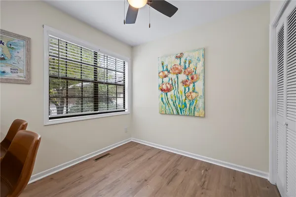 $585,000 | 94 Point Pl Drive, Westminster, SC 29693