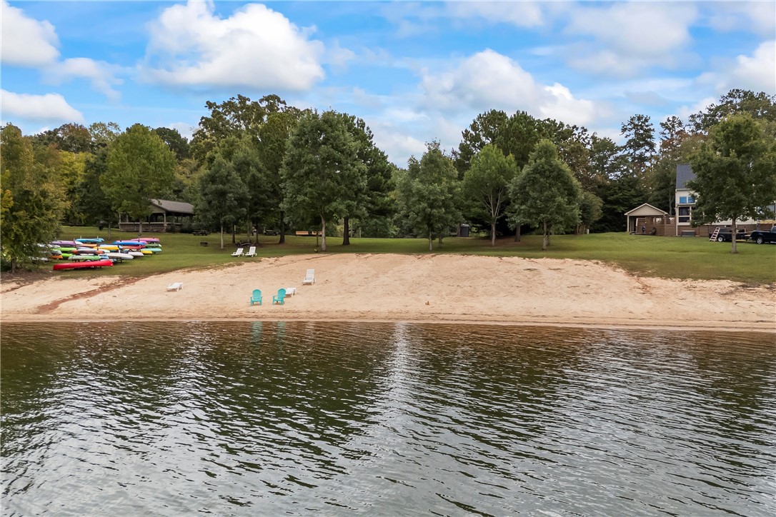 94 Point Pl Drive Westminster, SC 29693 - Photo 39 of 48