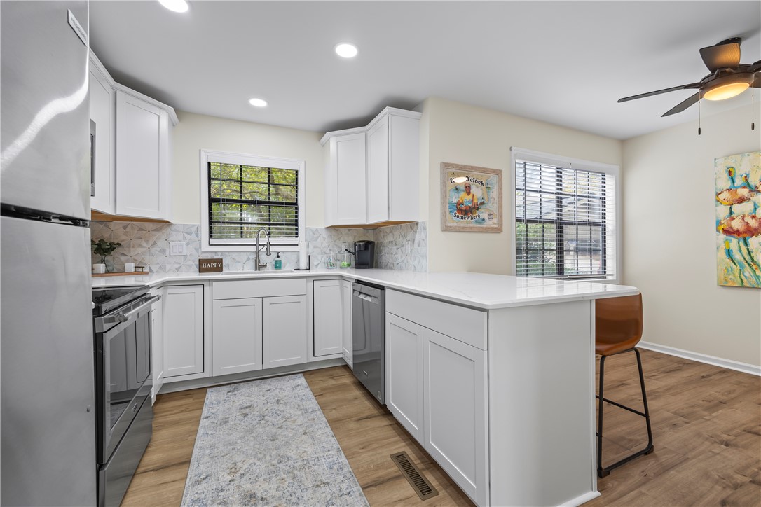 94 Point Pl Drive Westminster, SC 29693 - Photo 8 of 48