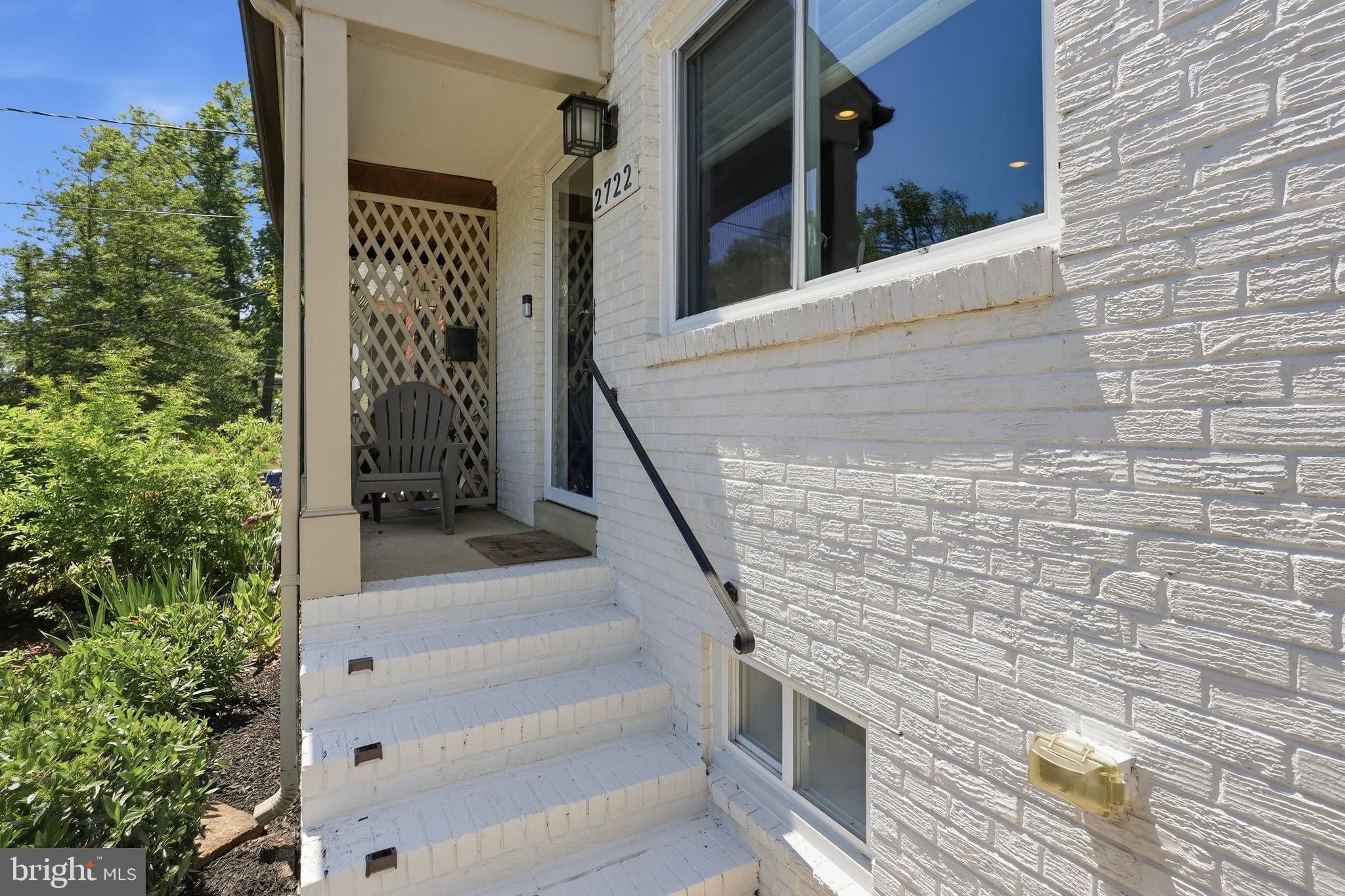 2722 Hickory Street Alexandria, VA 22305 - Photo 2 of 9 Welcome!