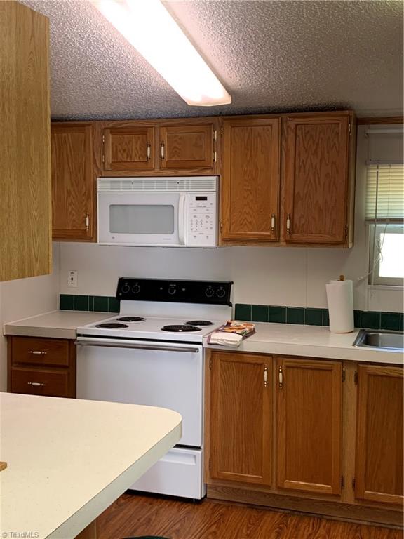 8123 Shoeline Road Stokesdale, NC 27357 - Photo 17 of 30 Gallery Image 17