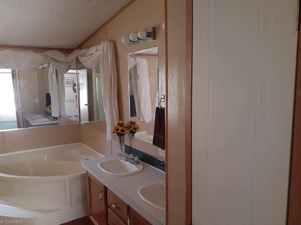 8123 Shoeline Road Stokesdale, NC 27357 - Photo 27 of 30 Gallery Image 27
