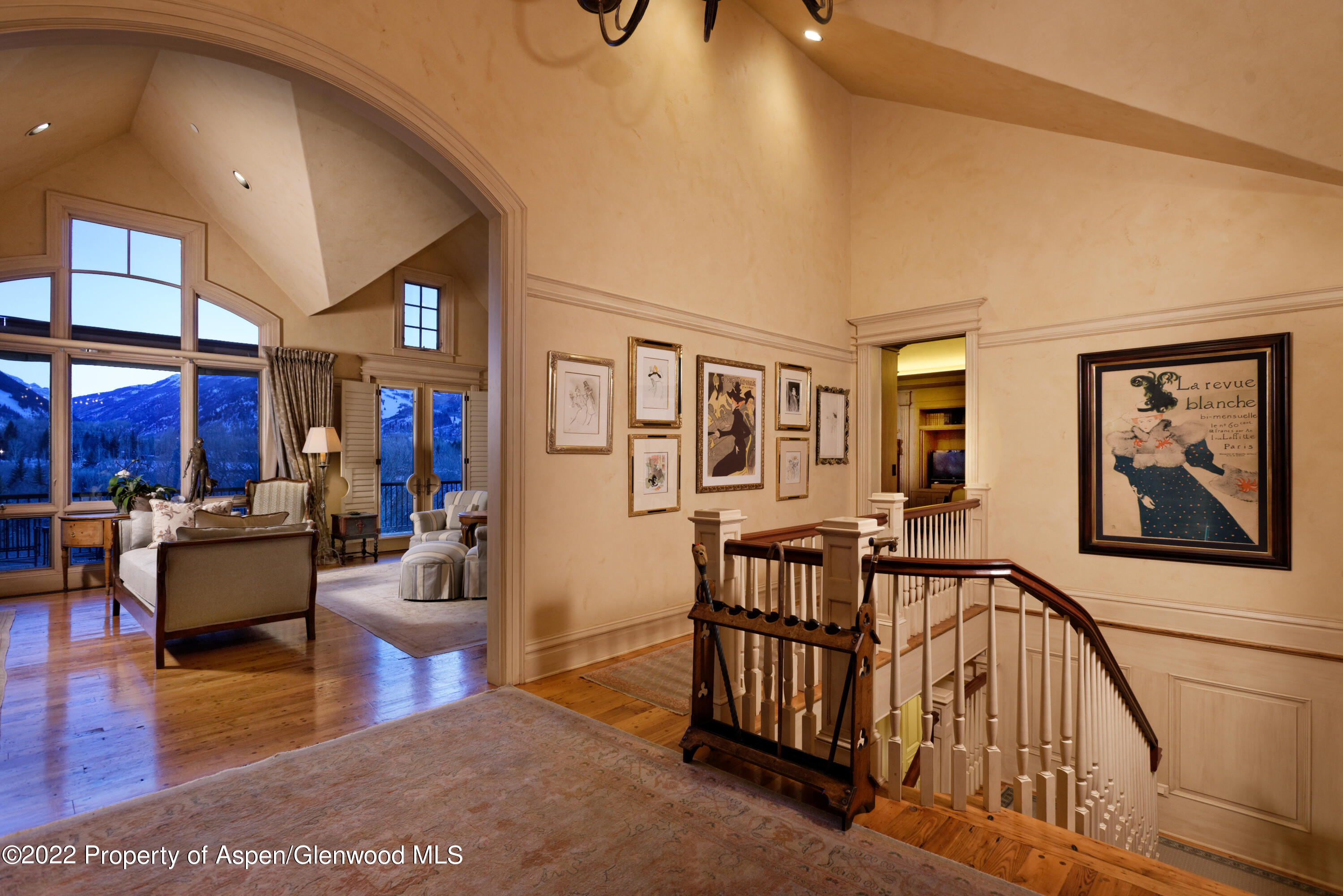 926 Willoughby Way Aspen, CO 81612 - Photo 8 of 47 a living room with furniture and a window