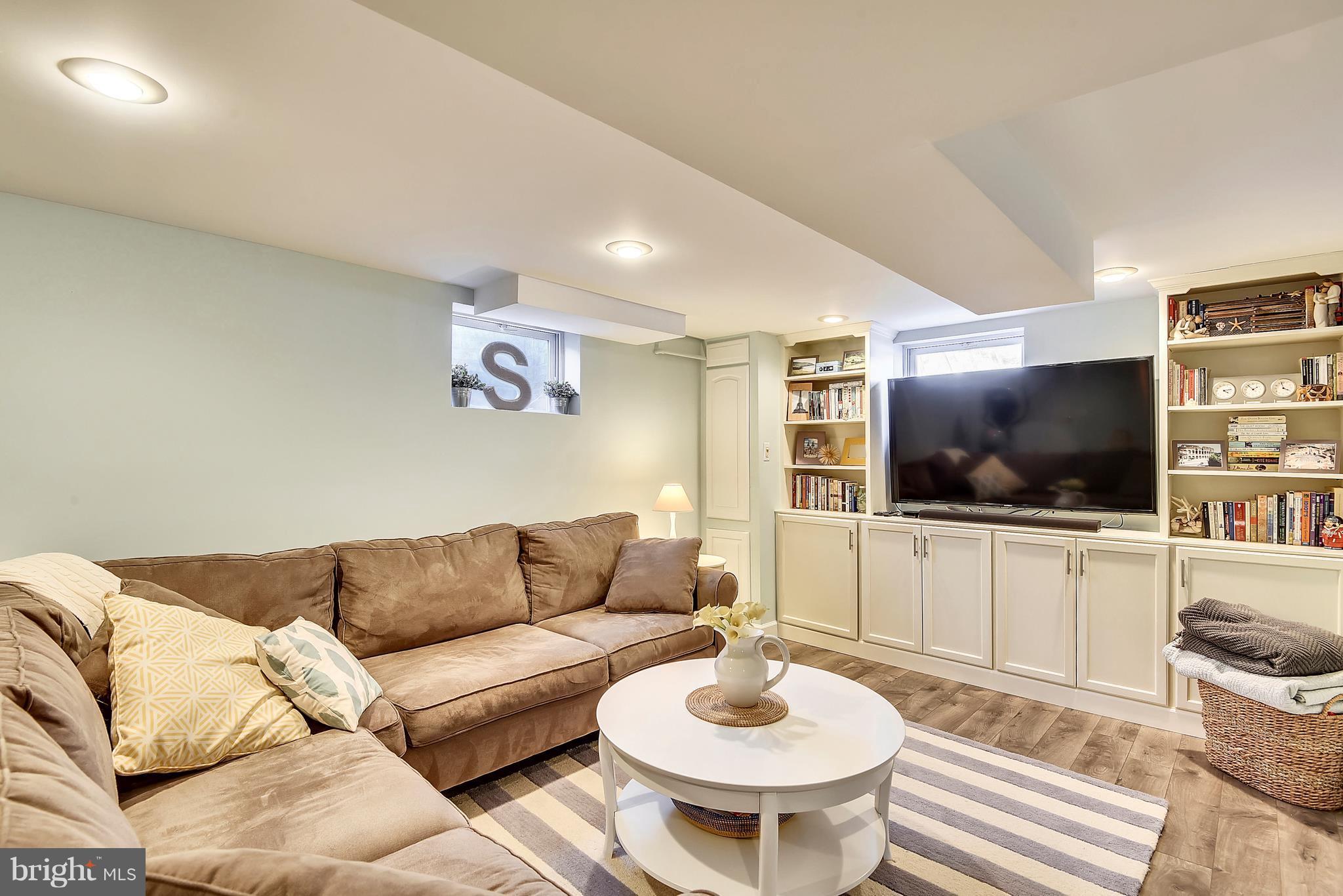 1712 Brisbane Street Silver Spring, MD 20902 - Photo 15 of 30 Family Room with Built Ins and New Flooring!