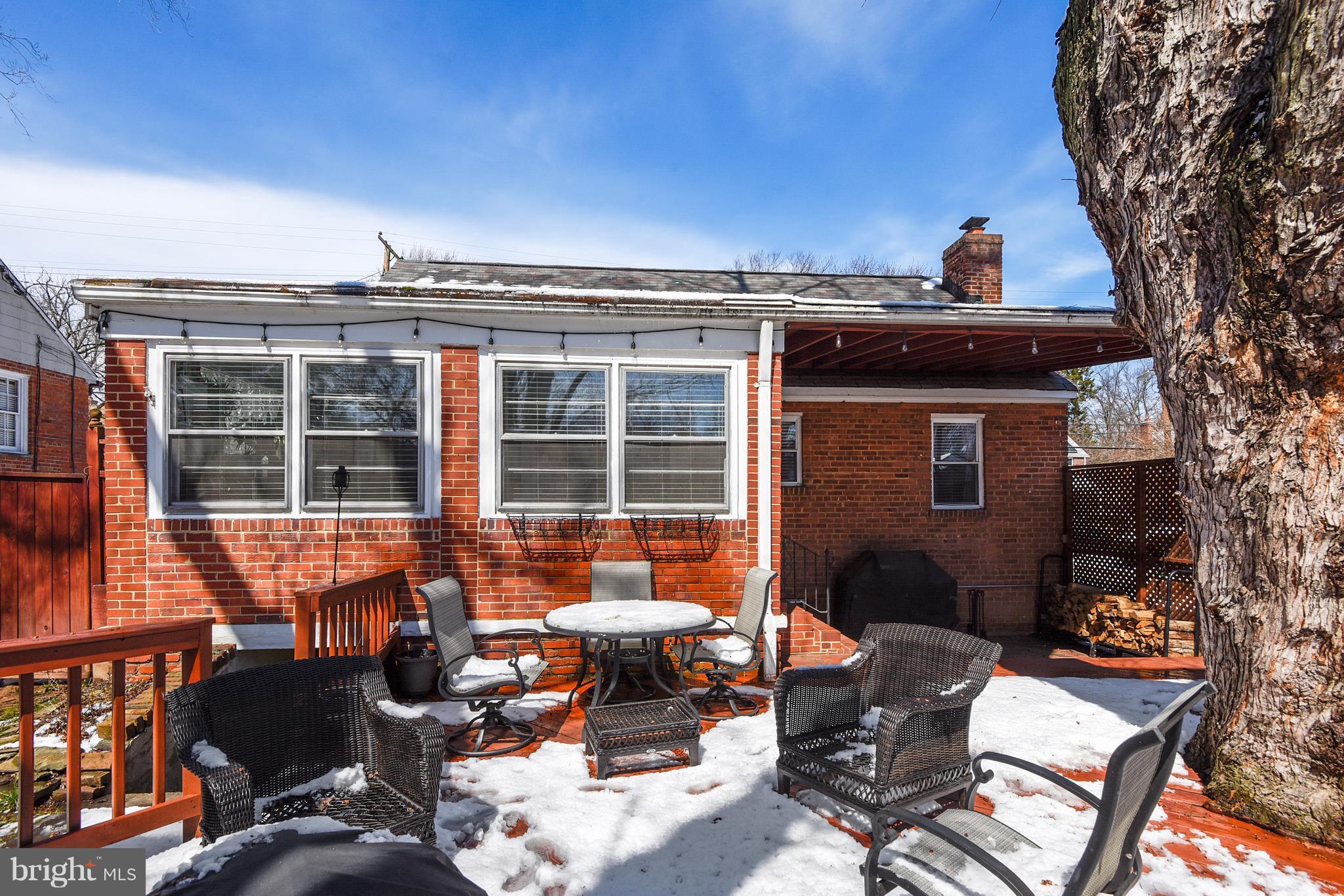 1712 Brisbane Street Silver Spring, MD 20902 - Photo 26 of 30 Deck and Patio