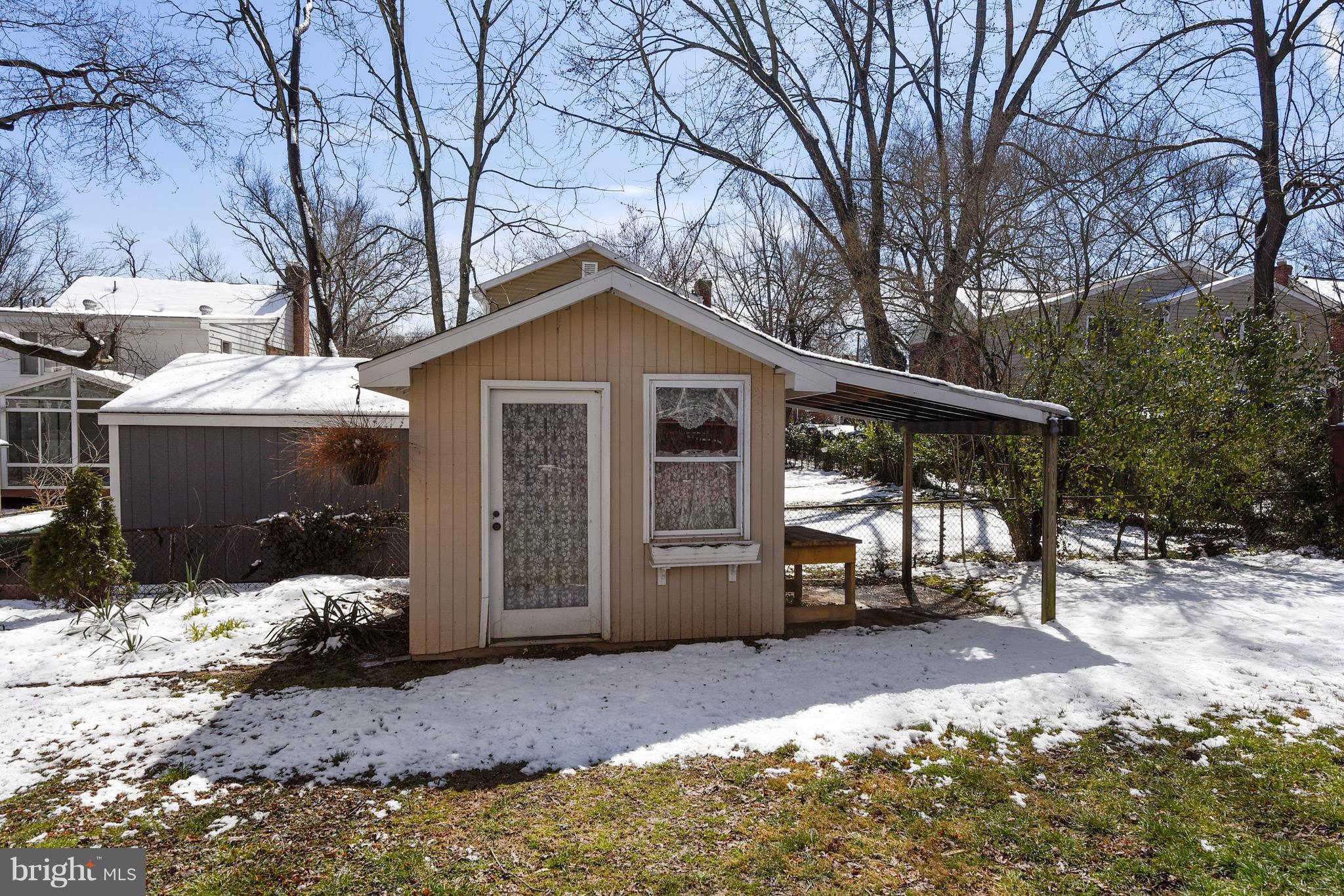 1712 Brisbane Street Silver Spring, MD 20902 - Photo 28 of 30 Adorable Shed!