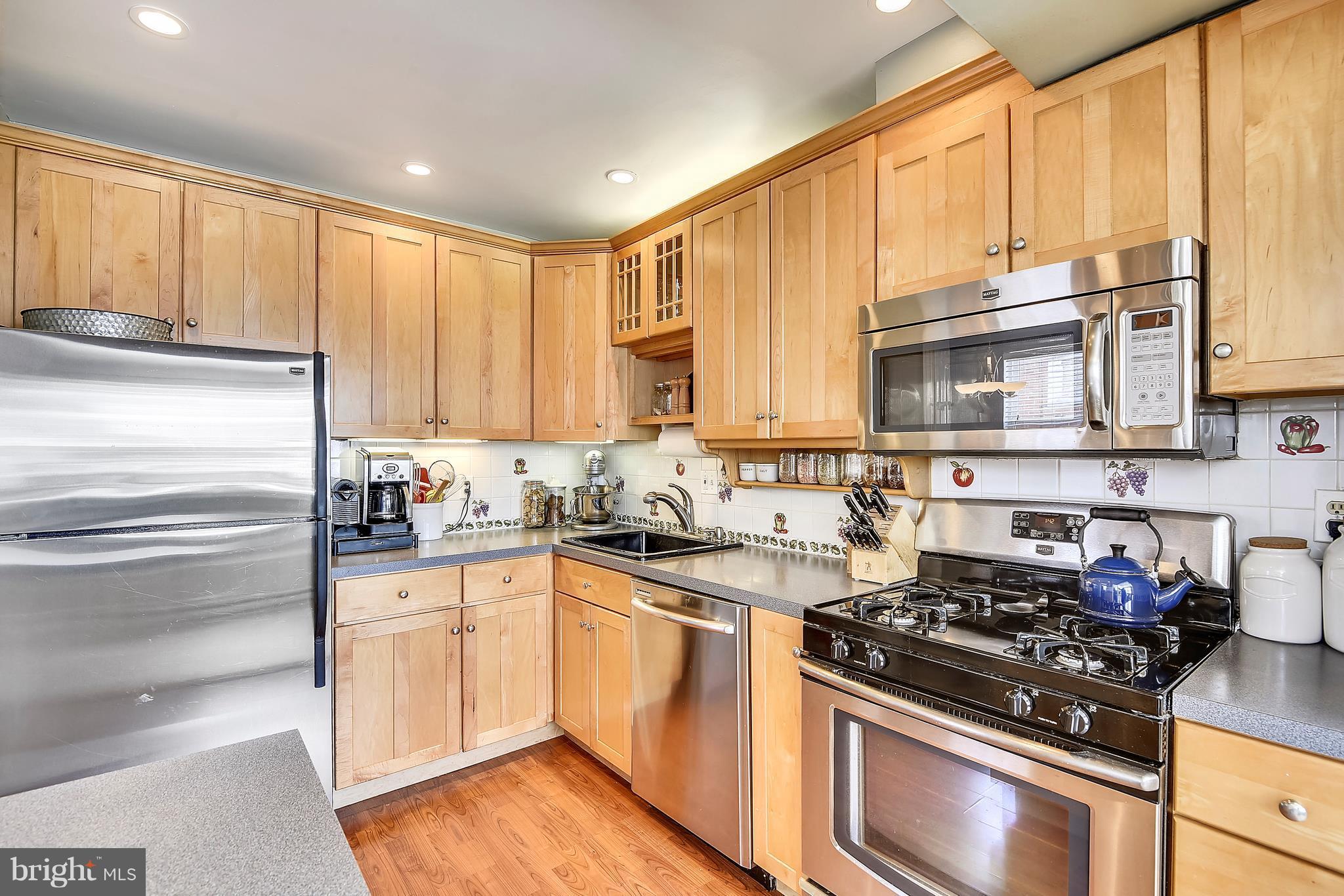 1712 Brisbane Street Silver Spring, MD 20902 - Photo 4 of 30 Kitchen