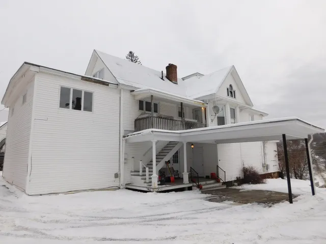 $349,000 | 61 Main Street, Dexter, ME 04930