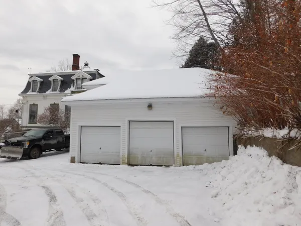 $279,000 | 61 Main Street, Dexter, ME 04930