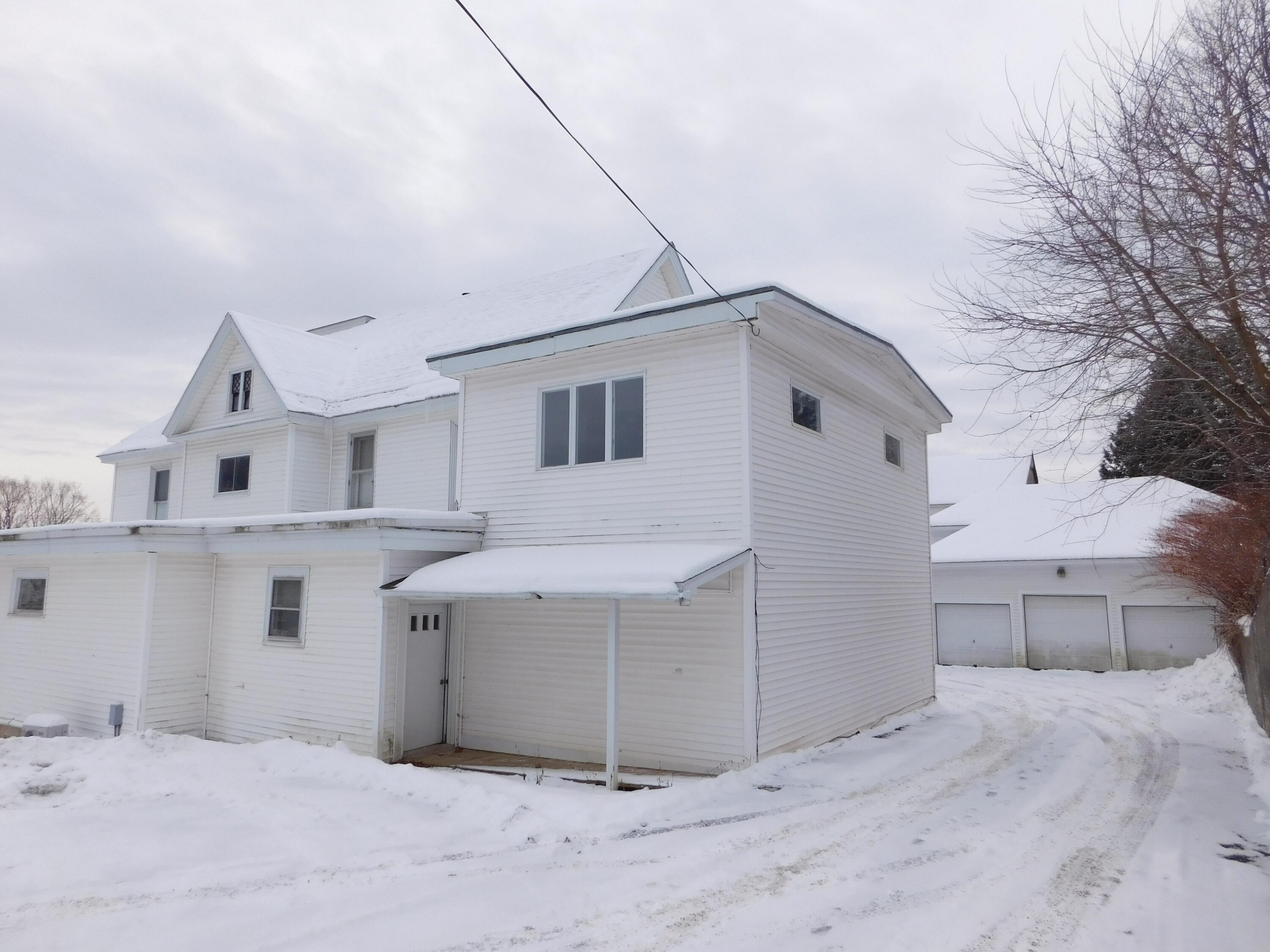 61 Main Street Dexter, ME 04930 - Photo 9 of 46 DSCN1320