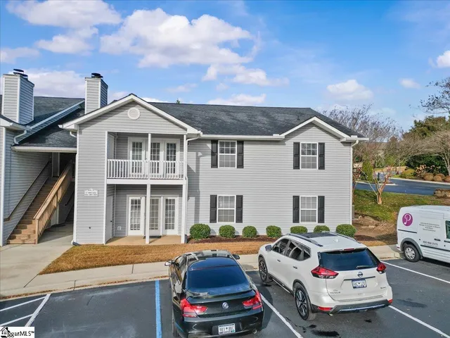 $185,000 | 1004 Pelham Square Way, Greer, SC 29650