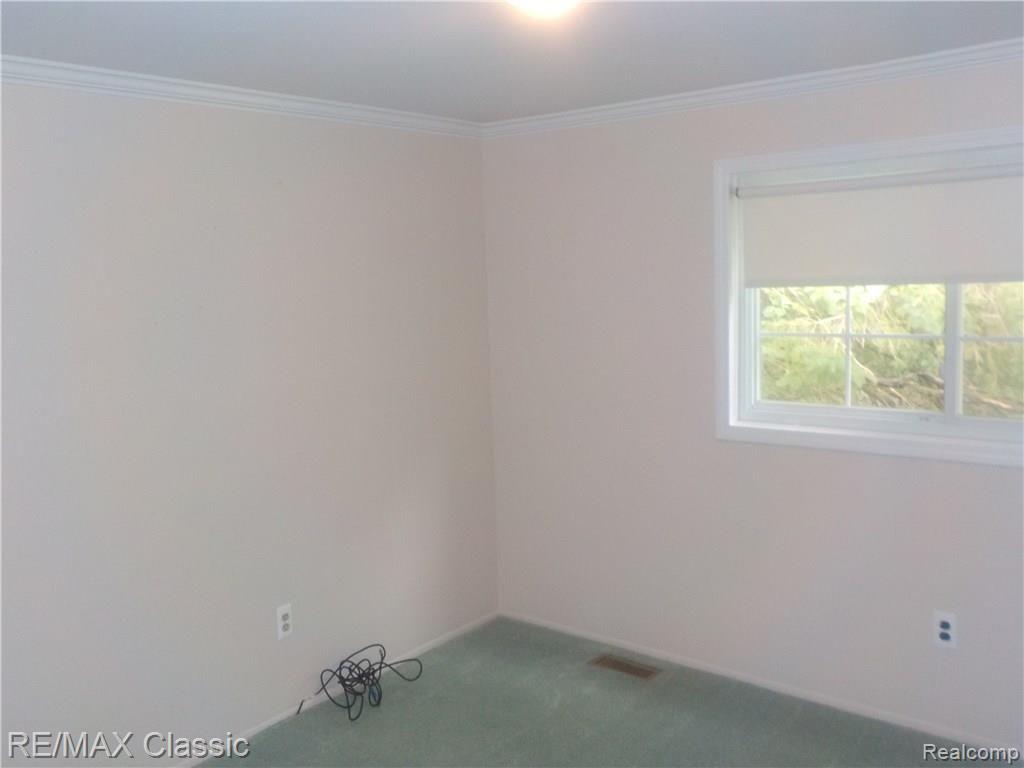 35797 Smithfield Road Farmington, MI 48335 - Photo 16 of 21