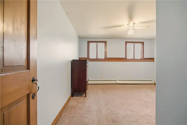 $2,000 | 46 Simmons Road, Unit A, Little Compton, RI 02837