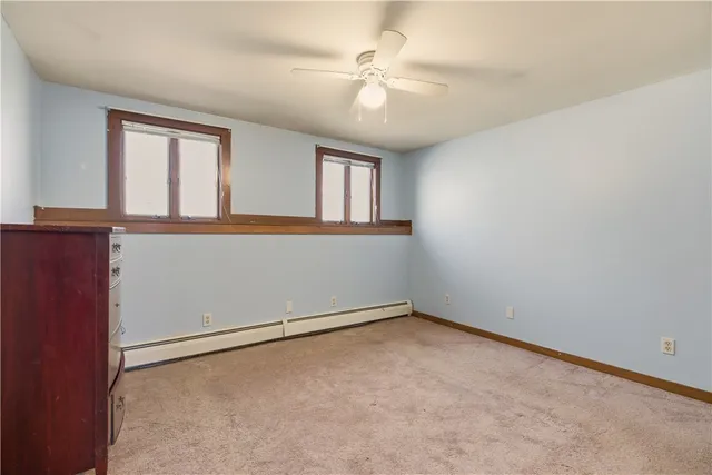 $2,000 | 46 Simmons Road, Unit A, Little Compton, RI 02837