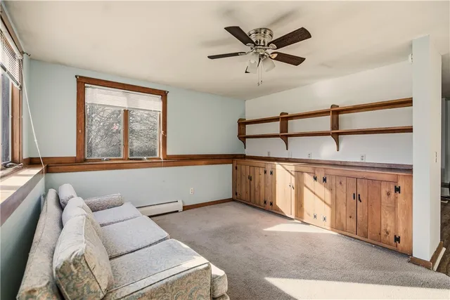 $2,000 | 46 Simmons Road, Unit A, Little Compton, RI 02837