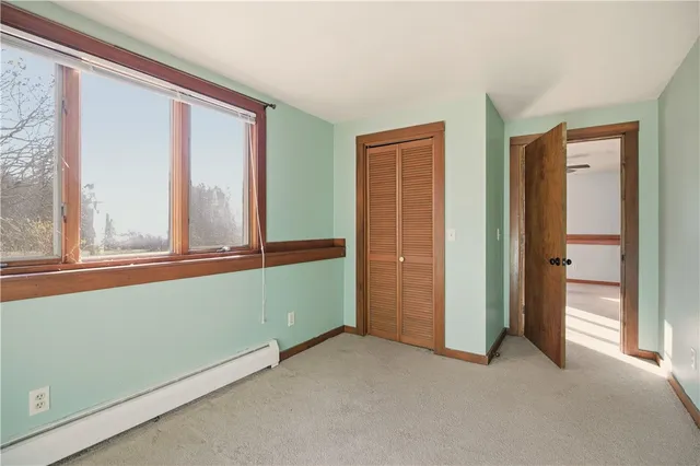 $2,000 | 46 Simmons Road, Unit A, Little Compton, RI 02837