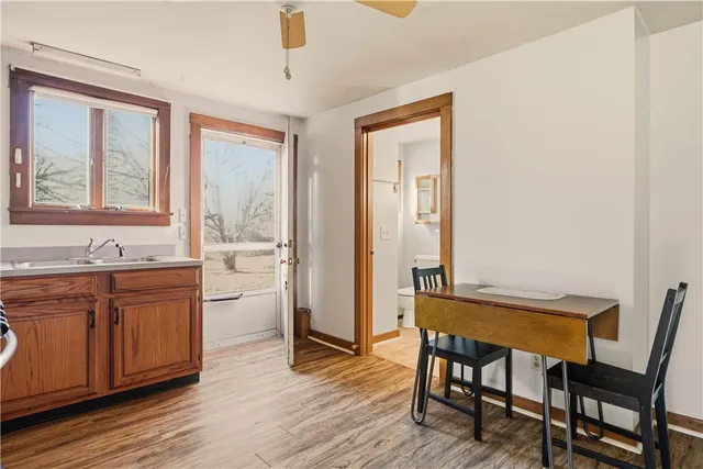 $2,000 | 46 Simmons Road, Unit A, Little Compton, RI 02837