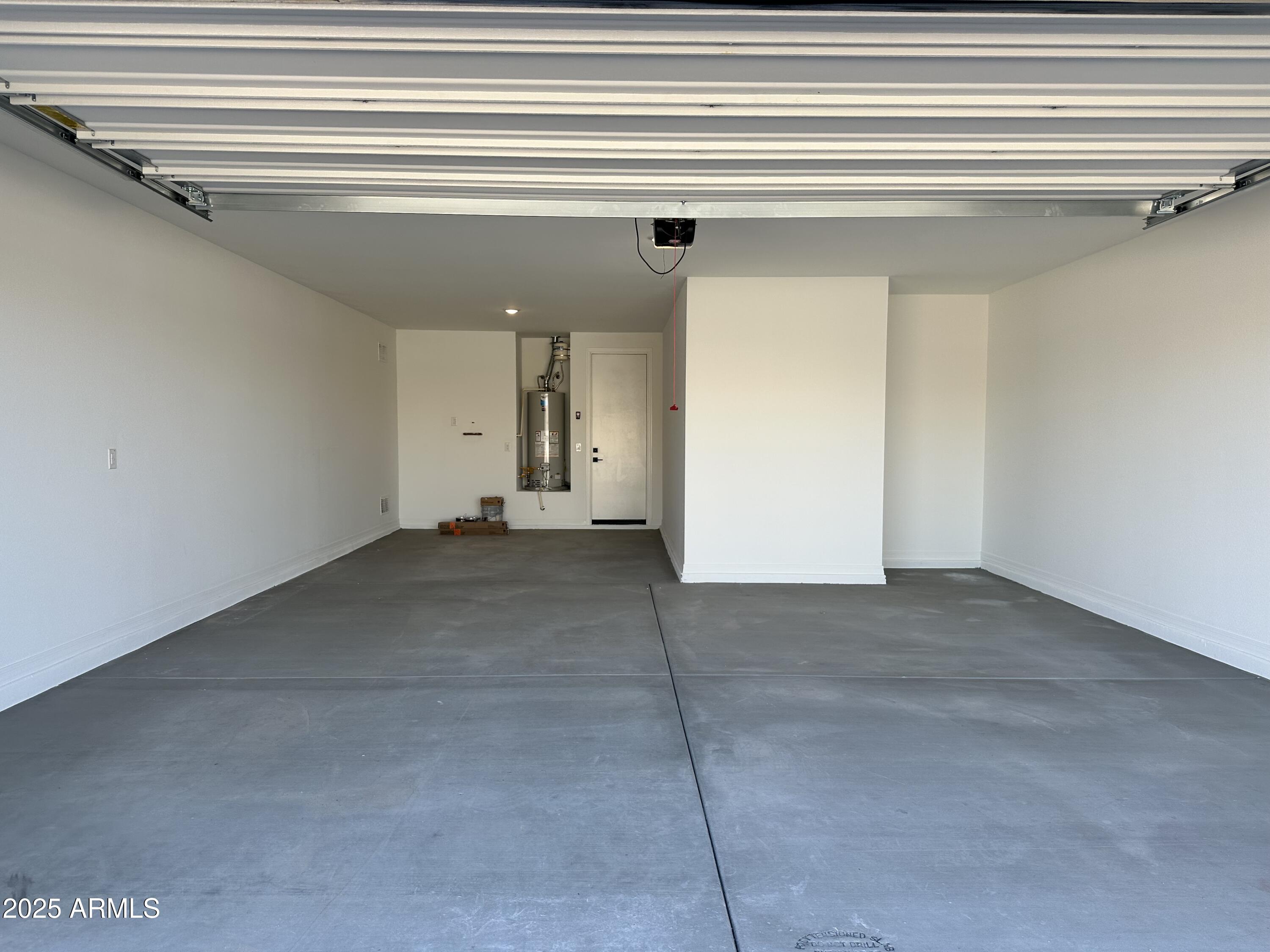 5535 West Hopi Trail Laveen, AZ 85339 - Photo 32 of 45 a view of a garage