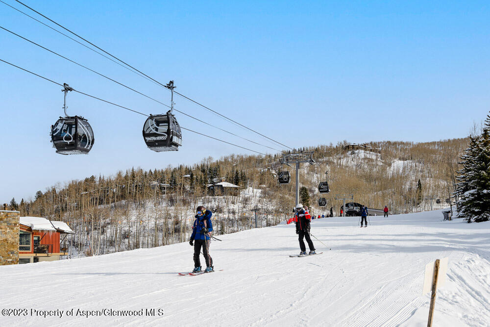 400 Wood Road, Unit 2113H Snowmass Village, CO 81615 - Photo 12 of 12 Ski In / Ski Out Mountain Access
