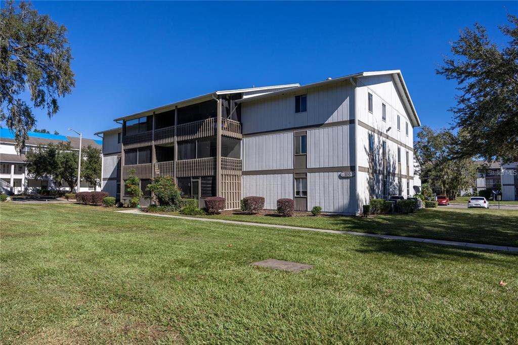 6519 West Newberry Road, Unit 108 Gainesville, FL 32605 - Photo 2 of 25