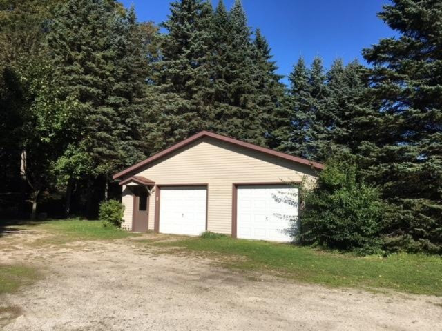 535 South Brye Road Ludington, MI 49431 - Photo 4 of 34 IMG_0890