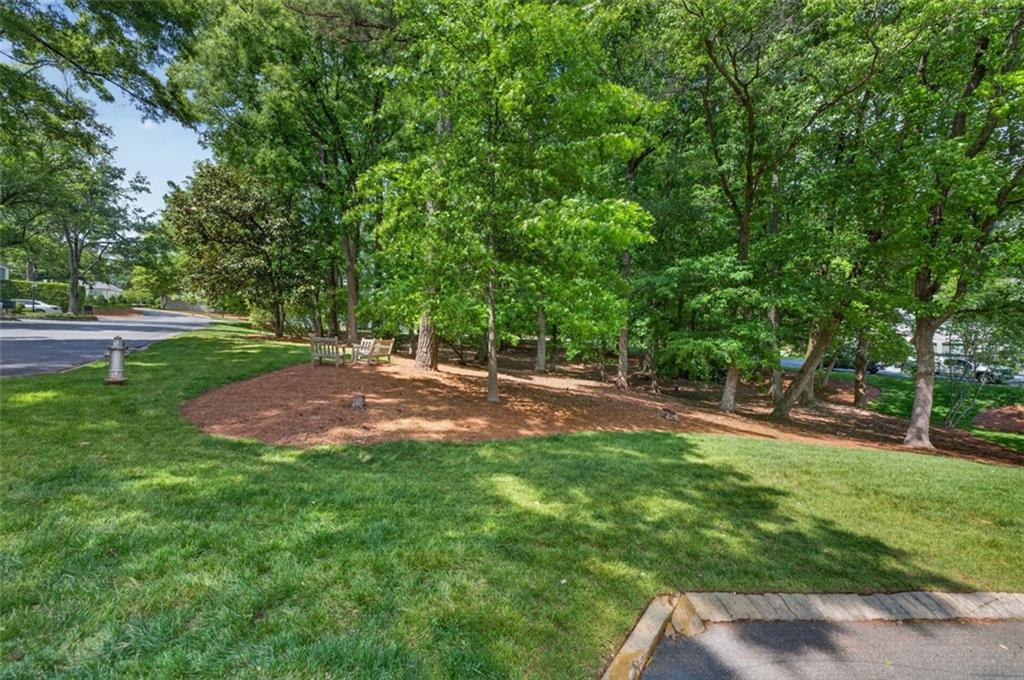 11 Mooregate Square Northwest Atlanta, GA 30327 - Photo 25 of 26