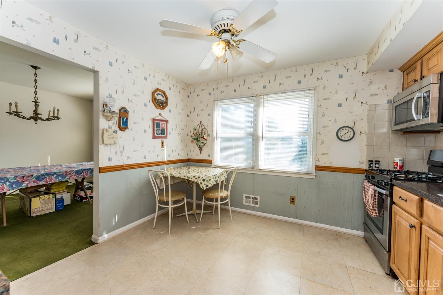 7 Knollwood Road Hackettstown, NJ 07840 - Photo 8 of 37 Gallery Image 8