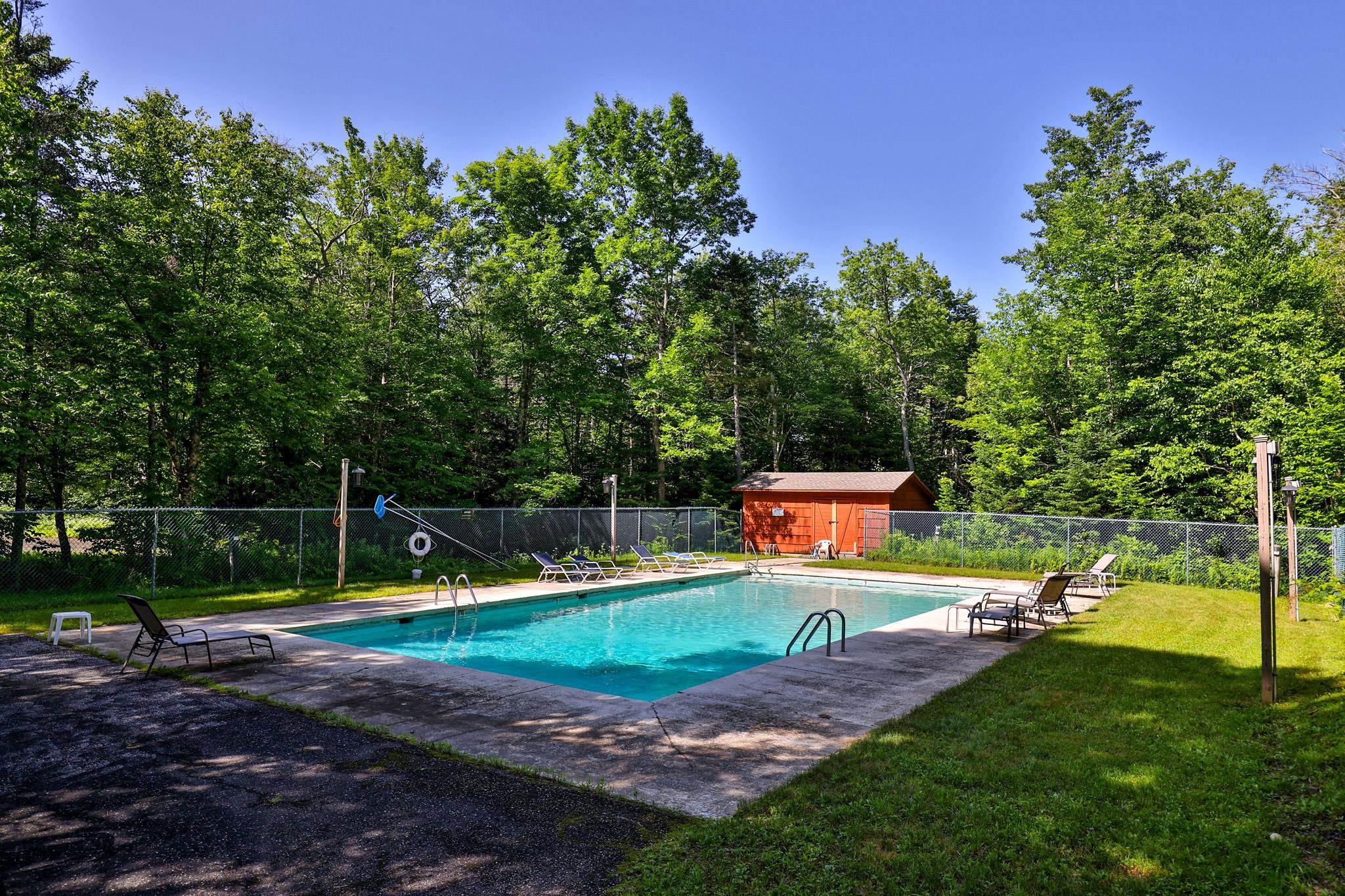 118 Gateway Court, Unit 27B Mendon, VT 05701 - Photo 25 of 26