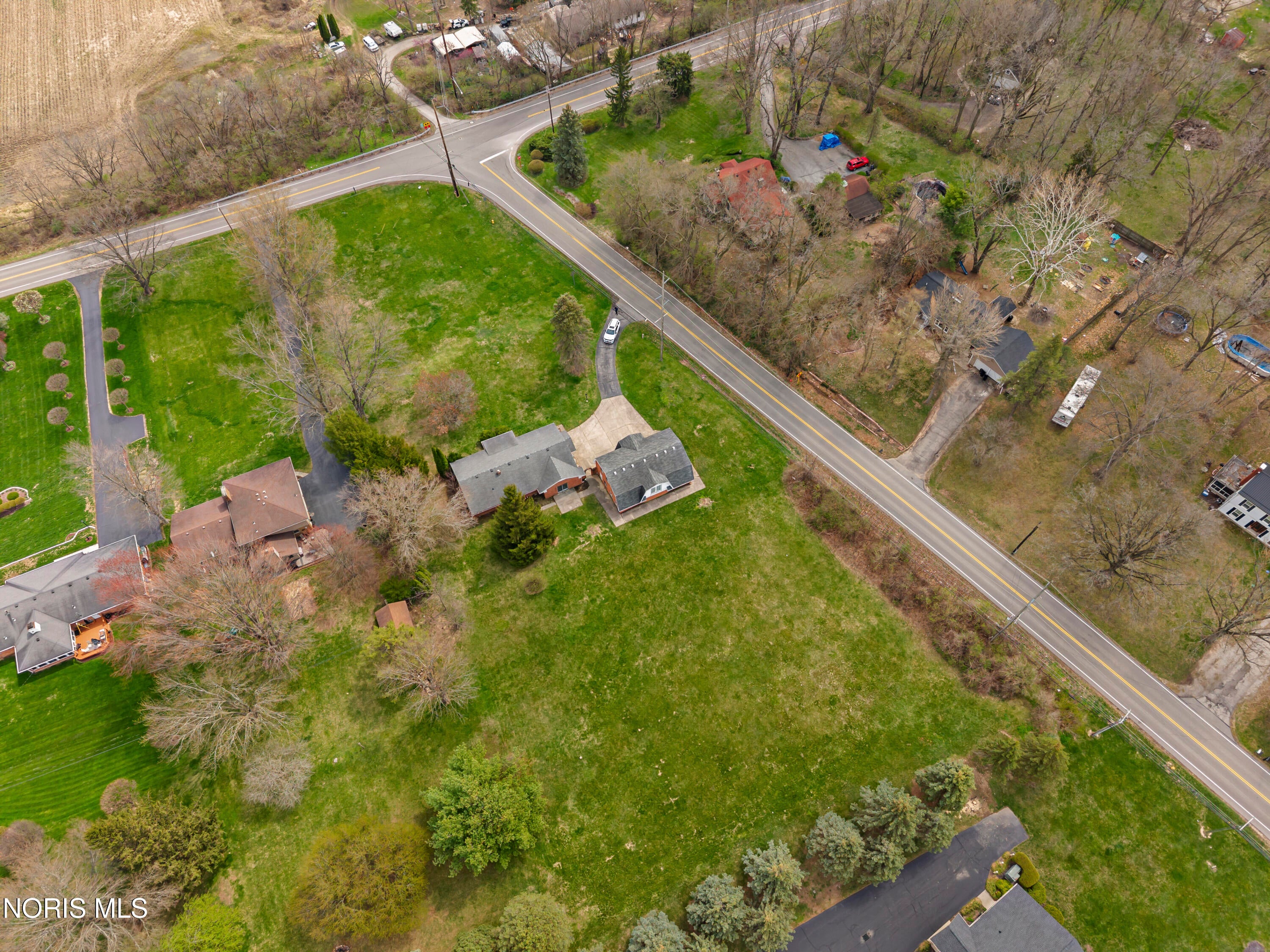 6460 North River Road Waterville, OH 43566 - Photo 8 of 12 DJI_20260409132836_0201_D