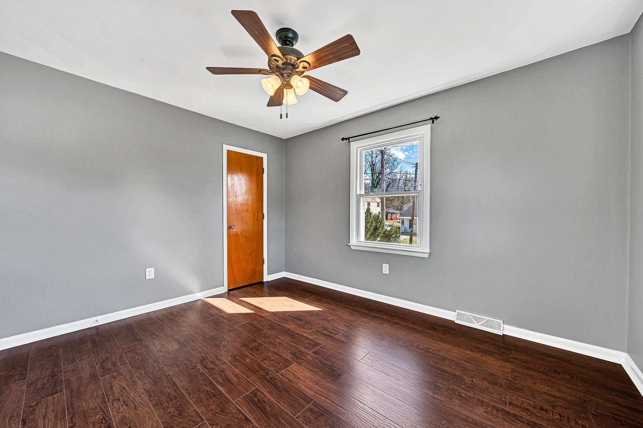 1378 Craig Robertson Road Southeast Roanoke, VA 24014 - Photo 11 of 17 Bedroom