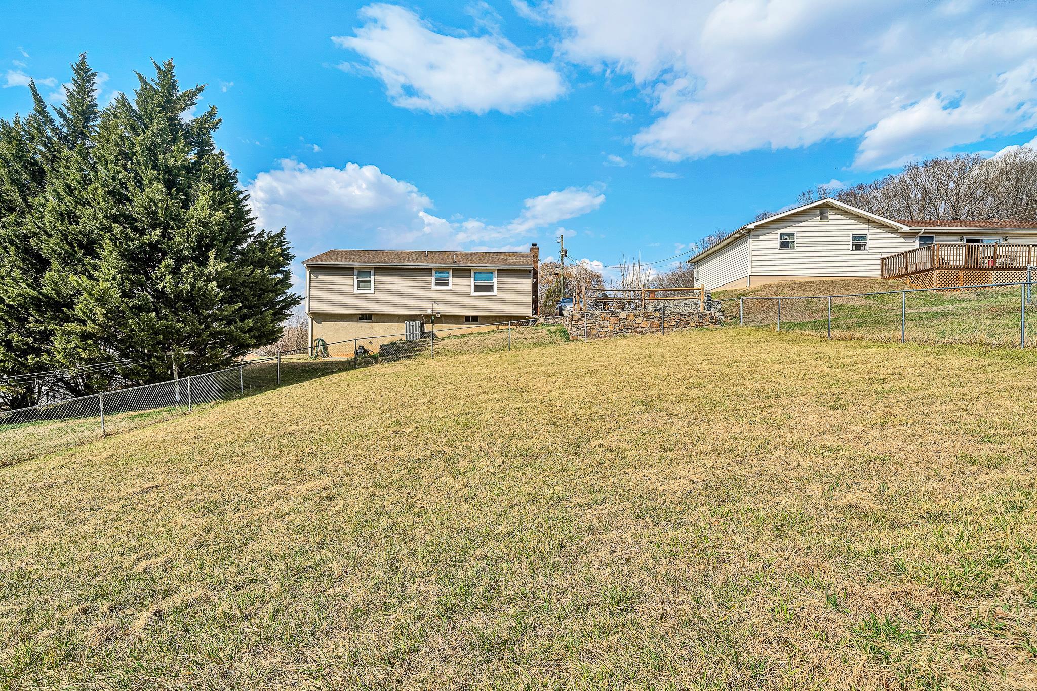 1378 Craig Robertson Road Southeast Roanoke, VA 24014 - Photo 17 of 17 Fenced In Backyard