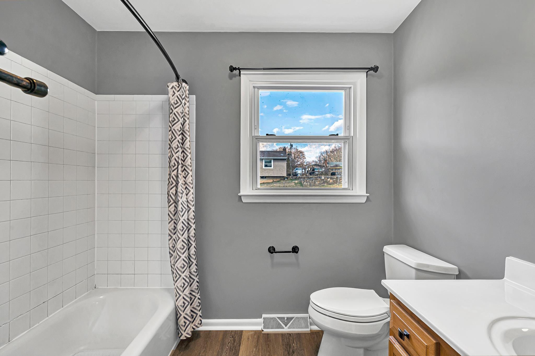 1378 Craig Robertson Road Southeast Roanoke, VA 24014 - Photo 9 of 17 Bathroom