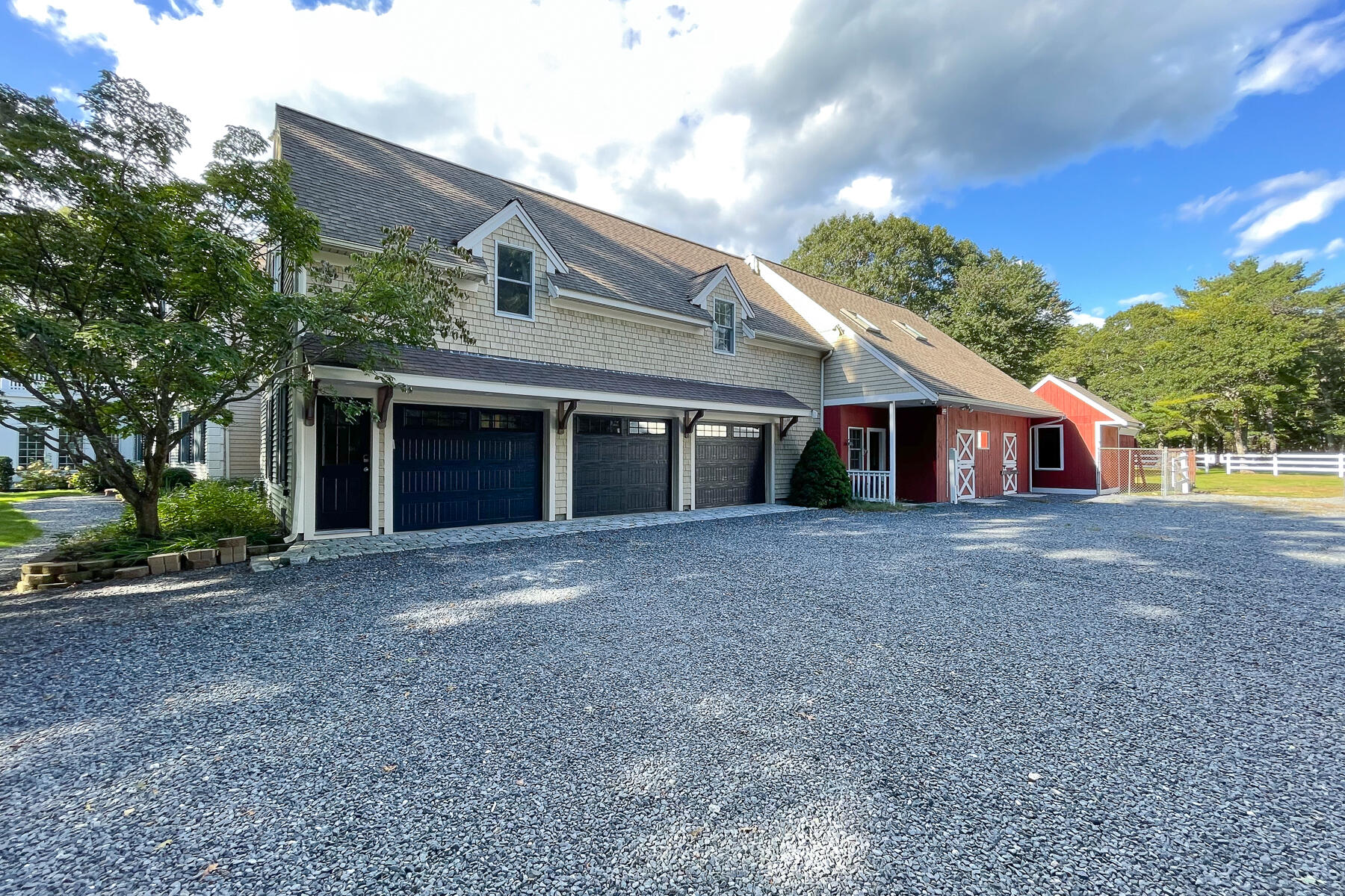 142 Farmersville Road Sandwich, MA 02563 - Photo 3 of 95 142 Farmersville-4252
