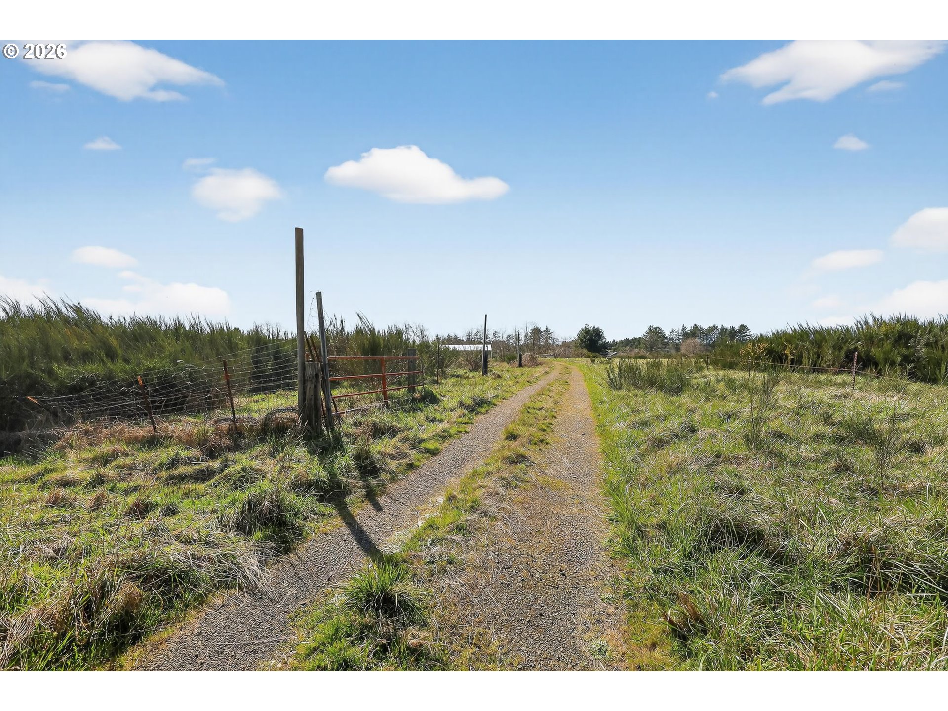 89953 Seales Road Warrenton, OR 97146 - Photo 6 of 19