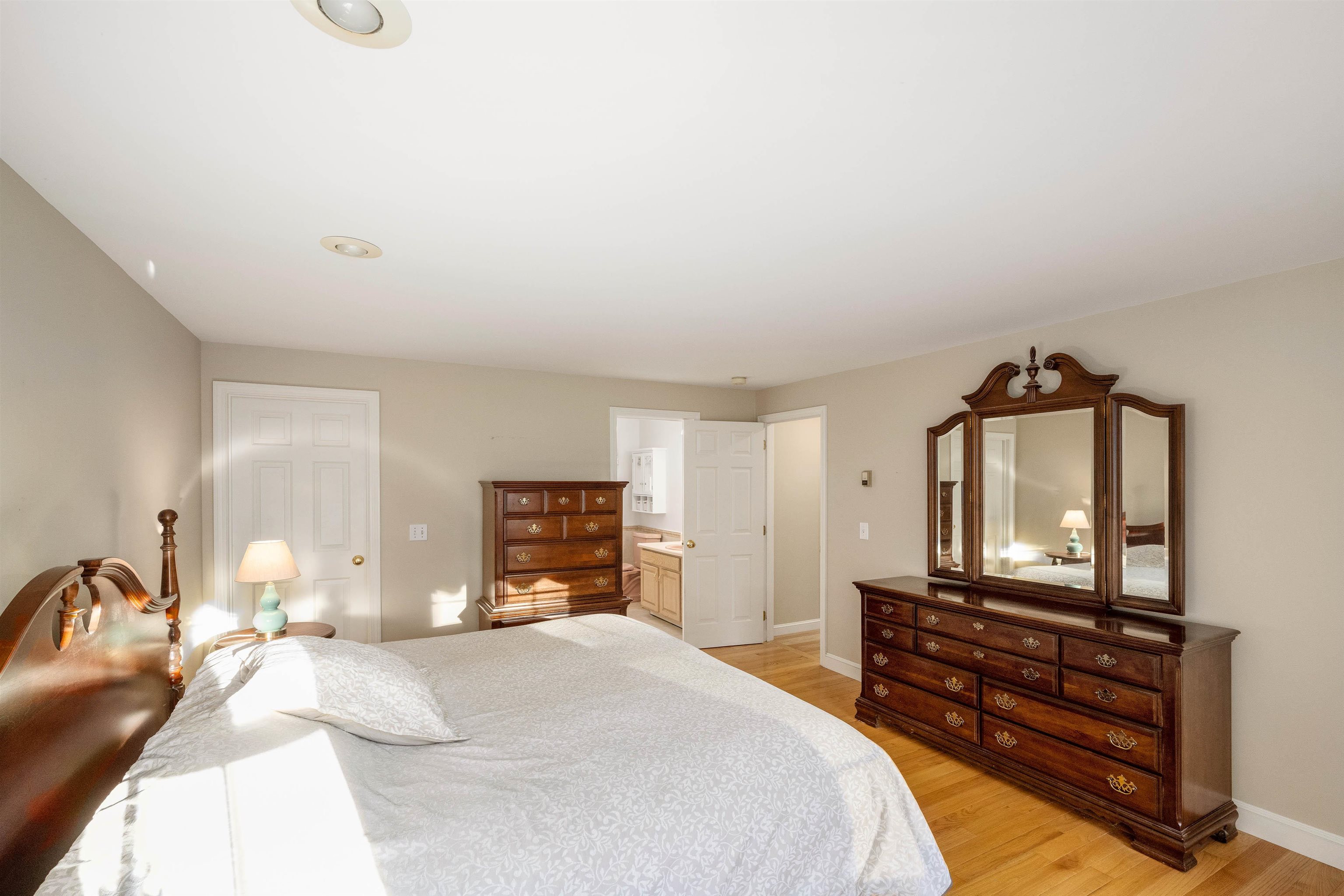 5 Squirrel Run Road Plaistow, NH 03865 - Photo 12 of 40 Gallery Image 12