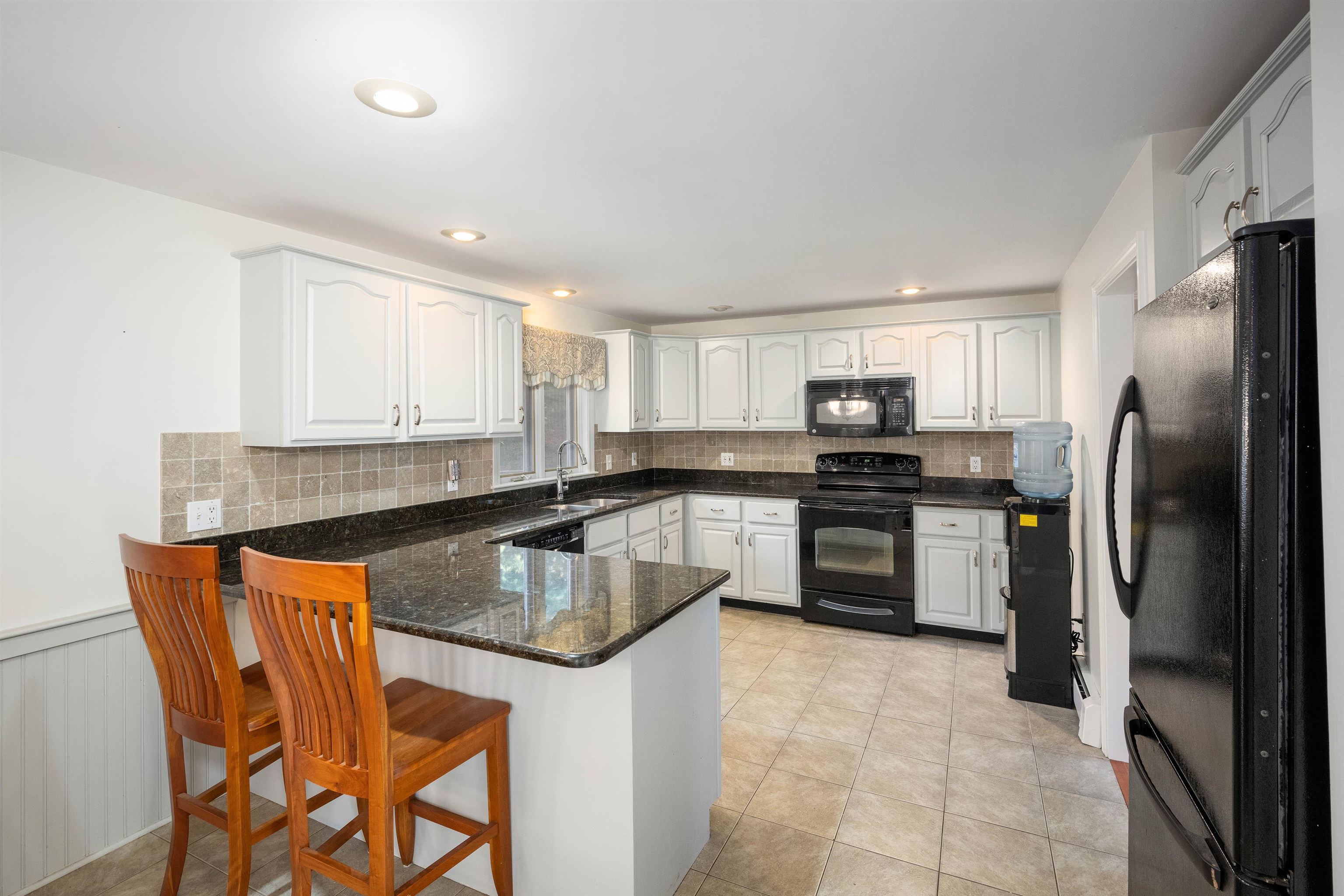5 Squirrel Run Road Plaistow, NH 03865 - Photo 38 of 40 Gallery Image 38