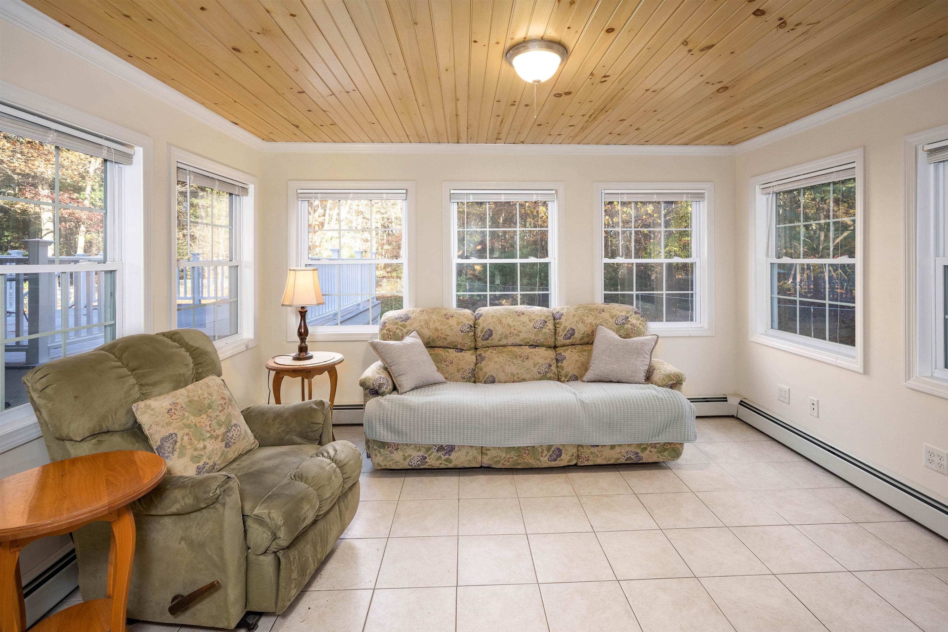 5 Squirrel Run Road Plaistow, NH 03865 - Photo 4 of 40 Gallery Image 4