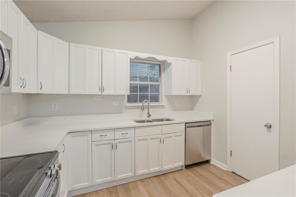 230 Mimosa Lane Stockbridge, GA 30281 - Photo 7 of 24