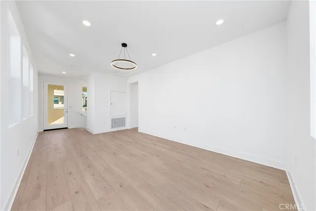 $1,460,000 | 322 Proctor, Irvine, CA 92618