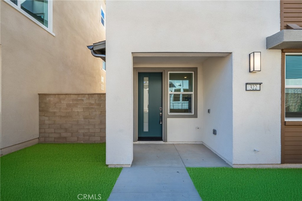 322 Proctor Irvine, CA 92618 - Photo 4 of 41